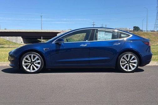 Deep Blue Metallic 2017 Tesla Model 3 Long Range
