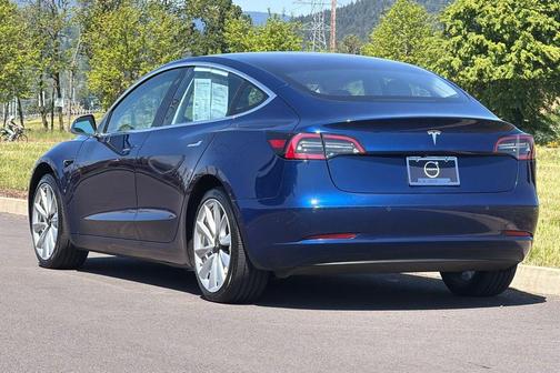 Deep Blue Metallic 2017 Tesla Model 3 Long Range