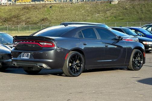 2018 Dodge Charger SXT Plus