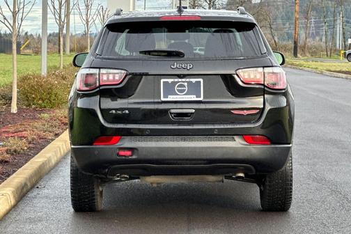 2024 Jeep Compass Trailhawk