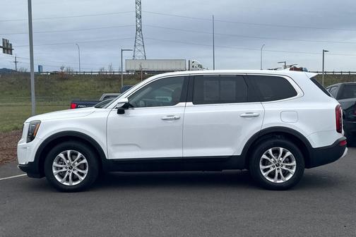 2022 Kia Telluride LX