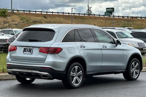 Cirrus Silver Metallic 2021 Mercedes-Benz GLC 300 4MATIC