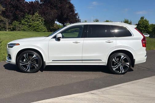 Crystal White Metallic 2025 Volvo XC90 B6 Ultra