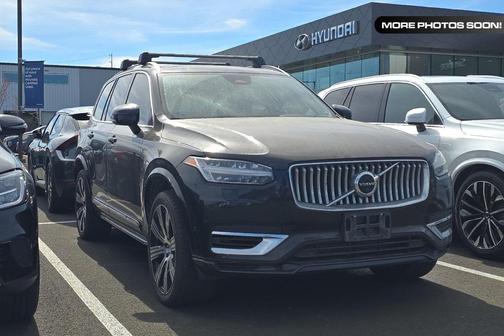 2023 Volvo XC90 Recharge Plug-In Hybrid T8 Plus Bright Theme 7-Seater