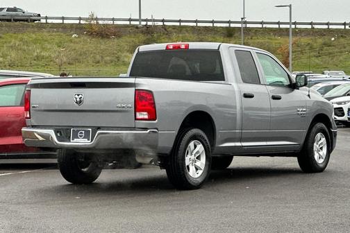 2024 RAM 1500 Classic SLT