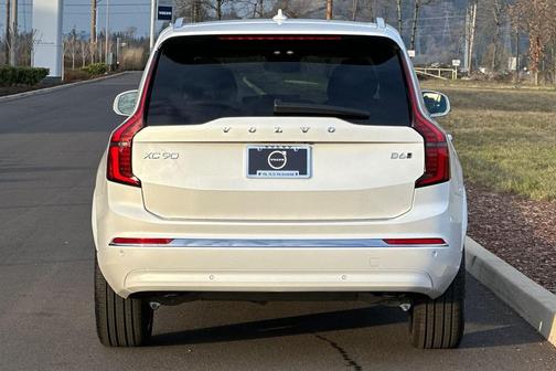 2026 Volvo XC90 Plus, B6 AWD Gas (mild hybrid), Gasoline, Bright, 7 Seats