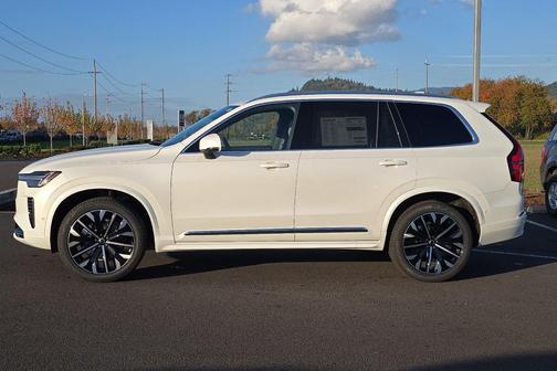 2026 Volvo XC90 B6 Plus 7-Seater