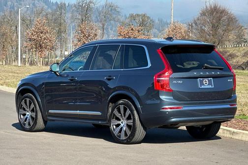 2025 Volvo XC90 B6 Ultra