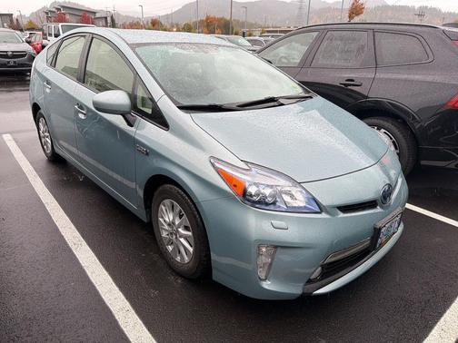 2012 Toyota Prius Plug-in Advanced