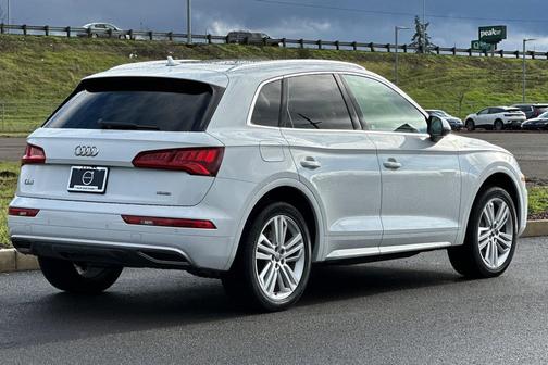 2019 Audi Q5 2.0T Premium Plus