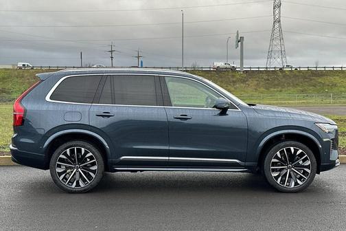 2026 Volvo XC90 B6 Ultra 7-Seater