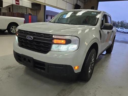 2022 Ford Maverick XL