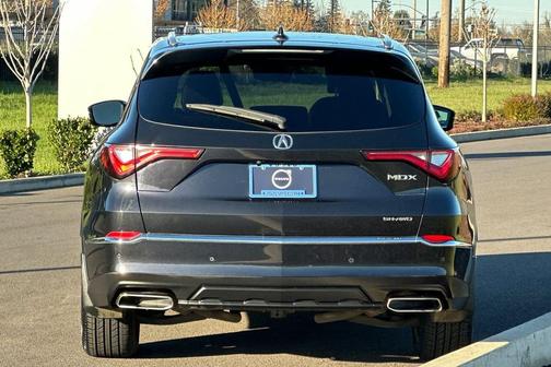 2022 Acura MDX Advance Package