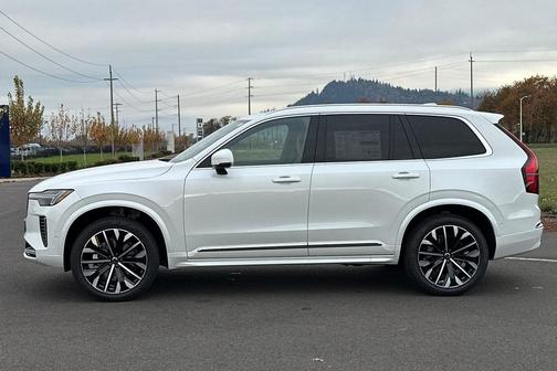 2026 Volvo XC90 B6 Plus 7-Seater
