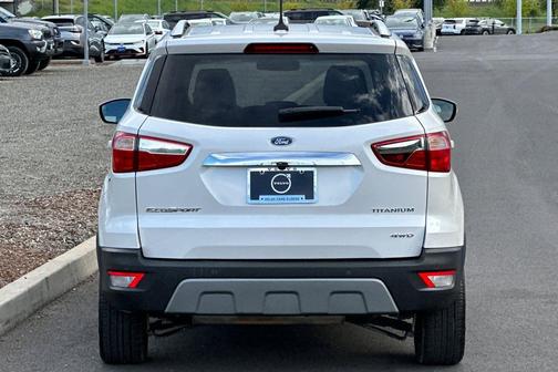 White Platinum 2018 Ford EcoSport Titanium