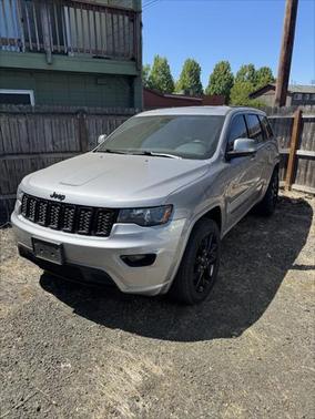 2018 Jeep Grand Cherokee Altitude