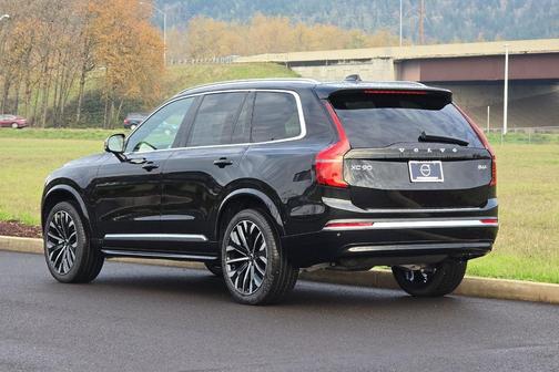 2026 Volvo XC90 B6 Ultra 7-Seater