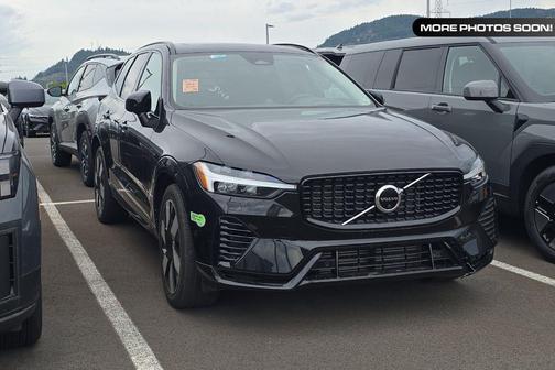 Onyx Black Metallic 2023 Volvo XC60 Recharge Plug-In Hybrid T8 Ultimate Dark Theme
