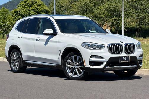 White Metallic 2019 BMW X3 xDrive30i