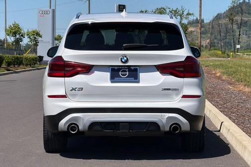 White Metallic 2019 BMW X3 xDrive30i