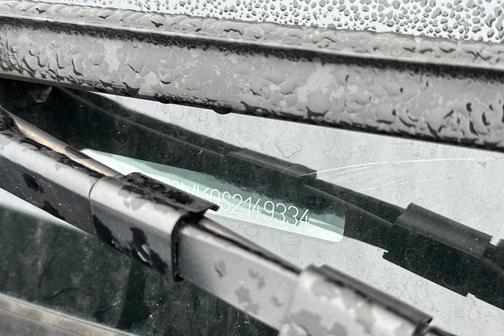 2025 Volvo V60 Cross Country Plus, B5 AWD Gas (mild hybrid)