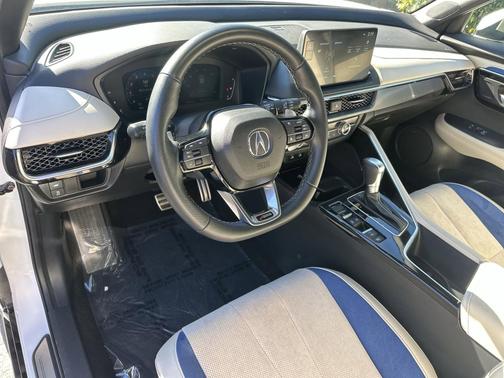 2025 Acura ADX 