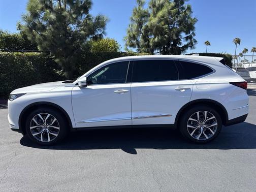 2023 Acura MDX 