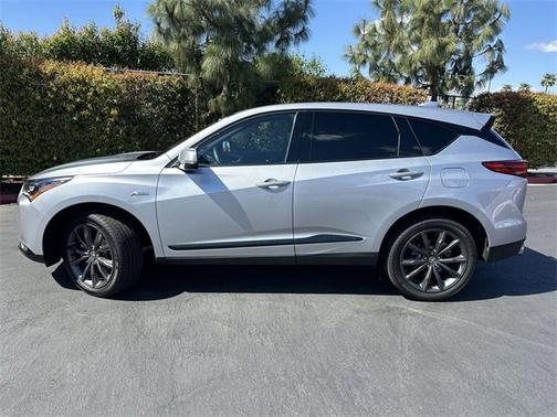 2025 Acura RDX