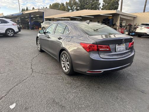 2019 Acura TLX 