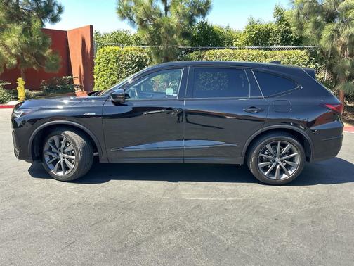 2025 Acura MDX 