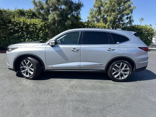 2023 Acura MDX 