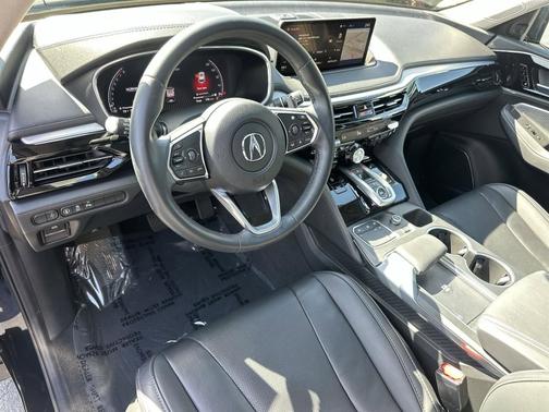 2023 Acura MDX 