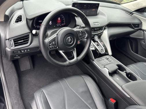 2025 Acura TLX 