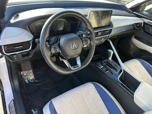 2025 Acura ADX 