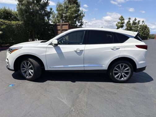 White Diamond Pearl 2019 Acura RDX
