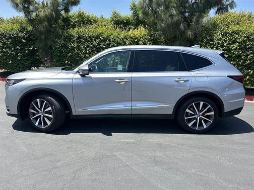 2025 Acura MDX 