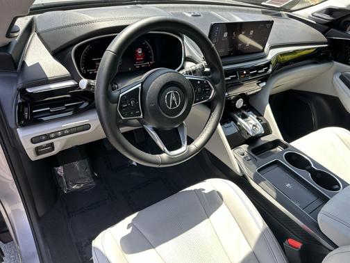 2025 Acura MDX 