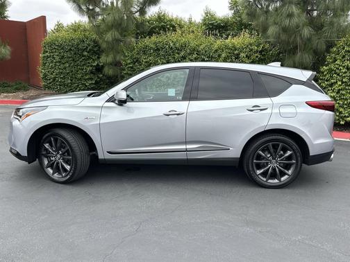 2025 Acura RDX 
