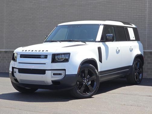 2024 Land Rover Defender P300