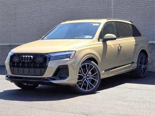 2025 Audi Q7 55 Prestige