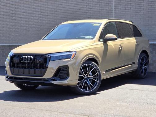 2025 Audi Q7 55 Prestige
