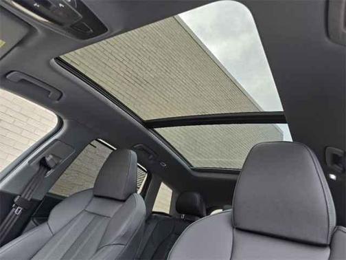 2025 Audi Q6 e-tron Premium