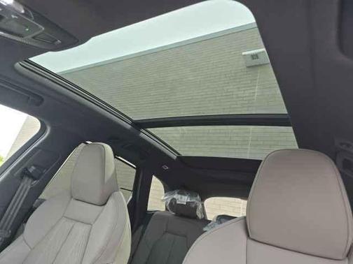 2025 Audi Q5 2.0T quattro Premium