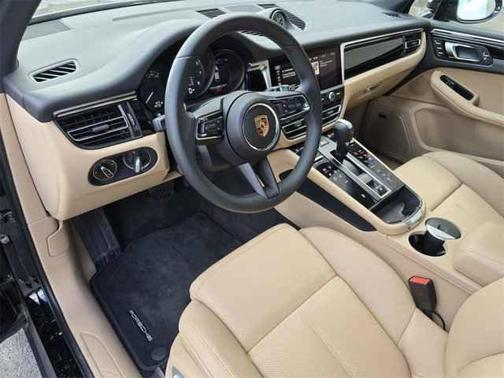 2024 Porsche Macan