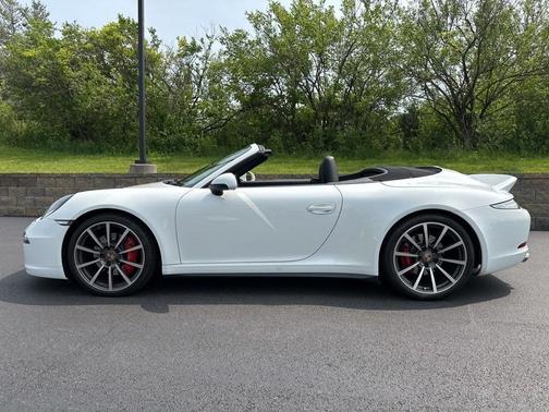 2014 Porsche 911 Carrera 4S