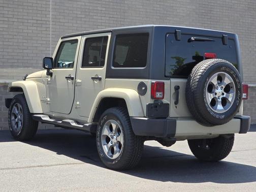 2017 Jeep Wrangler Unlimited Sahara