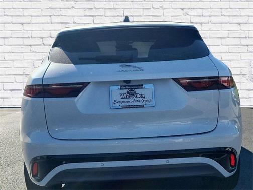 2024 Jaguar F-PACE P250 R-Dynamic S