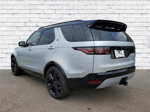 2024 Land Rover Discovery P360 Dynamic SE