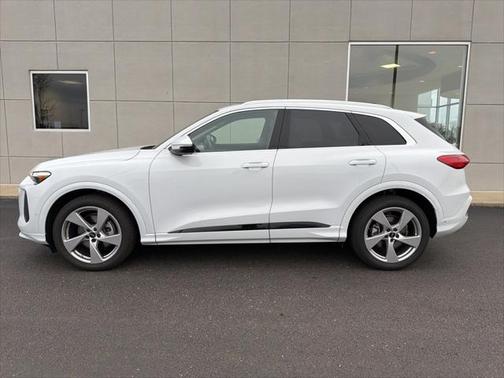 2025 Audi Q5 Prestige TFSI quattro S tronic