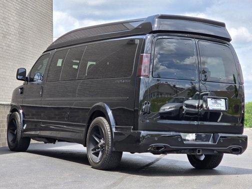 2023 Chevrolet Express 2500 Work Van